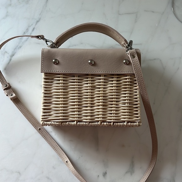 Wicker Wings Kuai NWOT - Picture 3 of 7